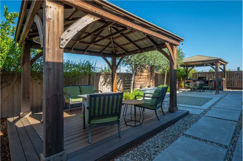 
                            Property Image 30
