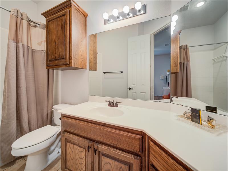 Downstairs full bathroom