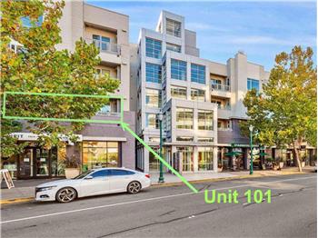 Best location, Easy in & out