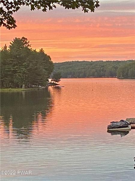 Stunning Lake view at Sunset