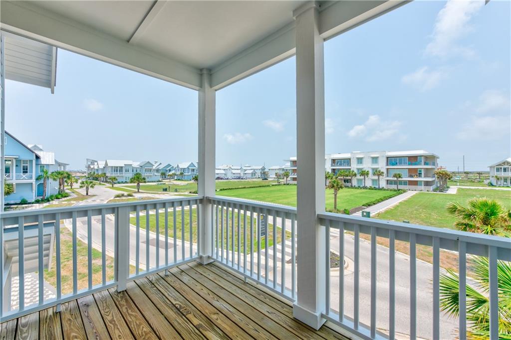 https://realbird.blob.core.windows.net/rb-photos/166-triton-ln-pt-aransas-tx-78373_N3T2L6V2_637966_638678930120519830_80x60.jpg