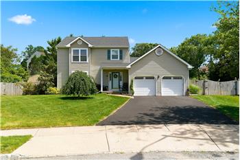167 Black Oak Ct, Toms River, NJ