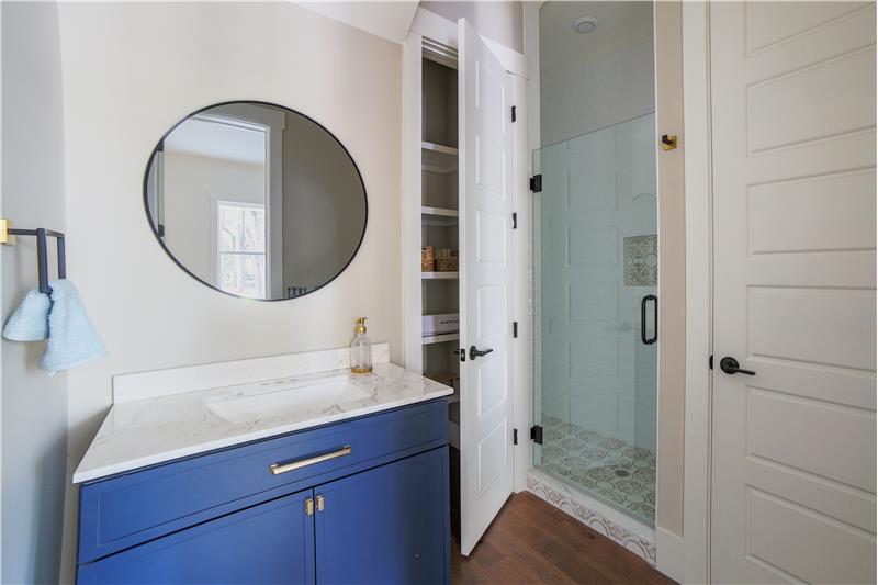 Guest bathroom with shower