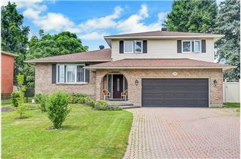 1700 Saint-Laurent Street, Rockland, ON