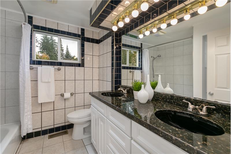 Main Bathroom