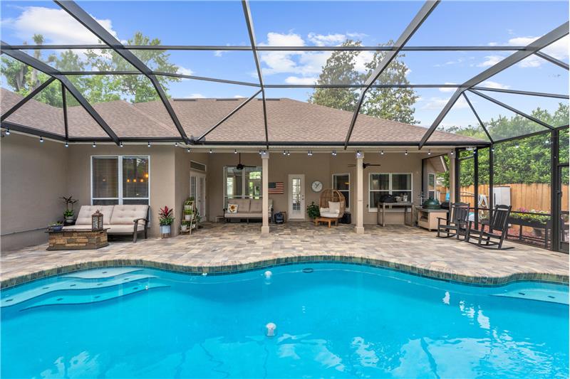 WOW Saltwater Pool with Waterfall...Entertain To Your Hearts Desire