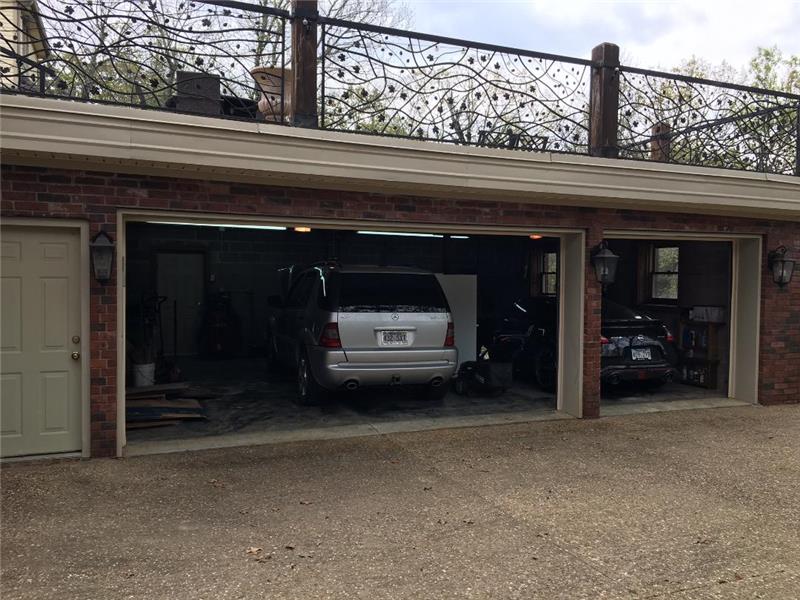 3 car garage