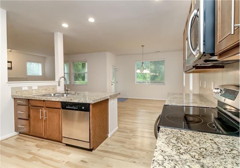 Looking to dining room