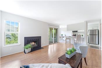 Primary listing photos for listing ID 642439