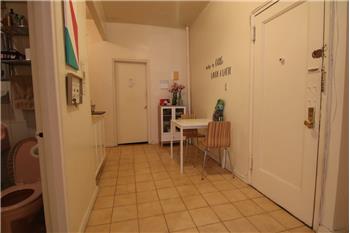 Primary listing photos for listing ID 534071