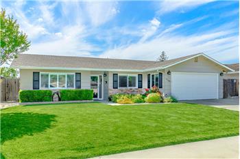 Primary listing photos for listing ID 575641