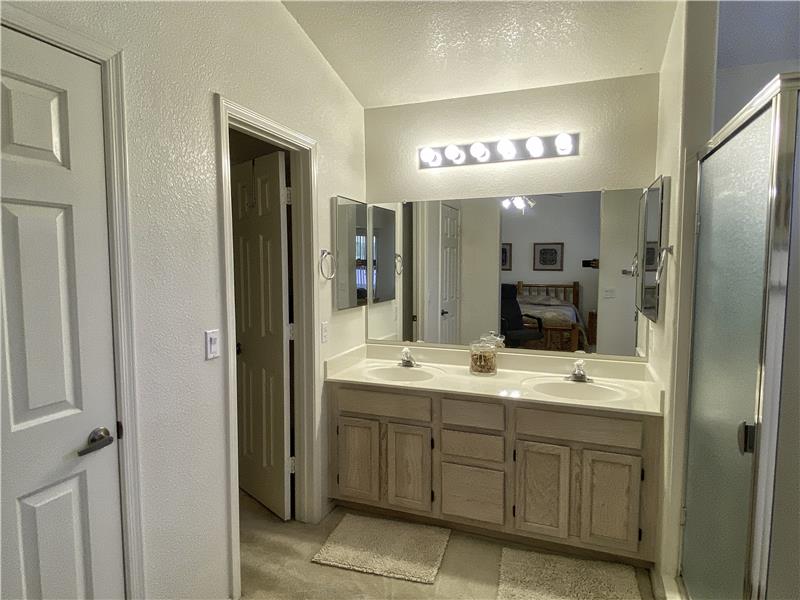 Double vanity master bath