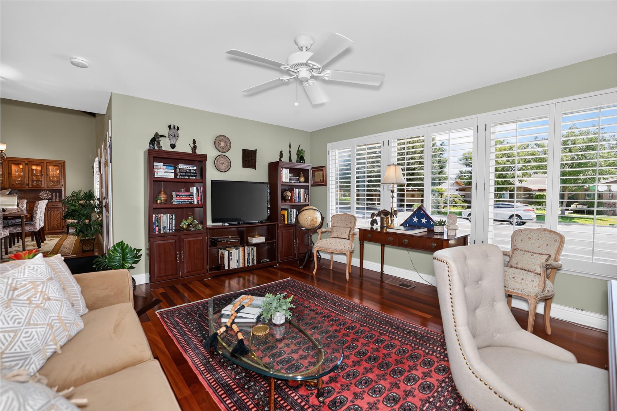 https://realbird.blob.core.windows.net/rb-photos/1742-woodside-drive-woodland-ca-95695_F3B9B8D5_652812_639222543025315441_80x60.jpg