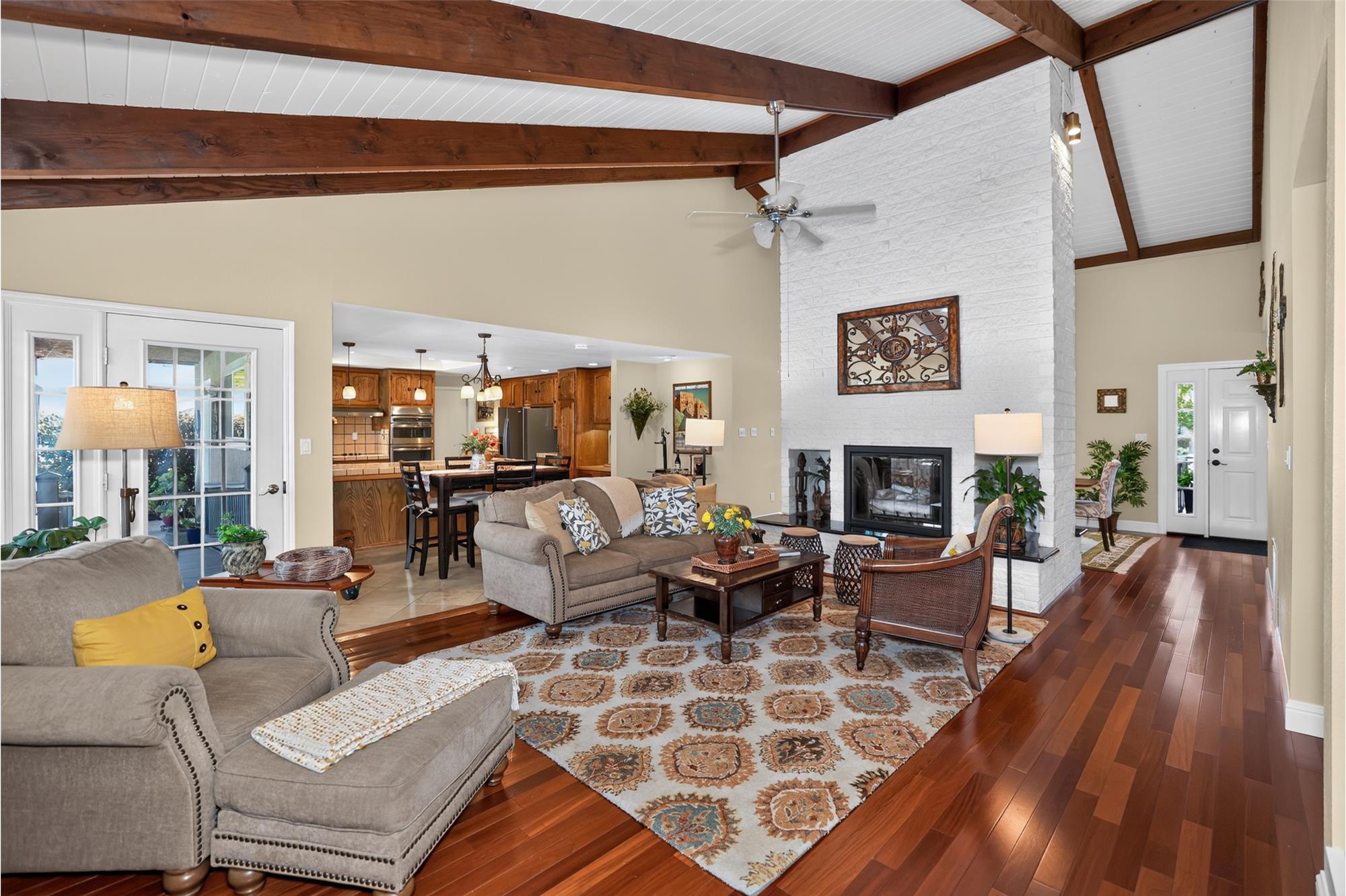 https://realbird.blob.core.windows.net/rb-photos/1742-woodside-drive-woodland-ca-95695_F3B9B8D5_652812_639222543113147952_80x60.jpg