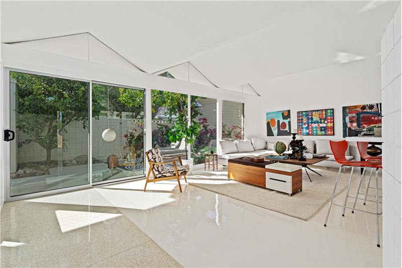 Open Light and Bright