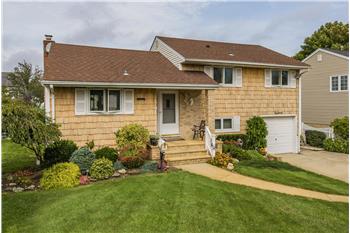 Primary listing photos for listing ID 540431