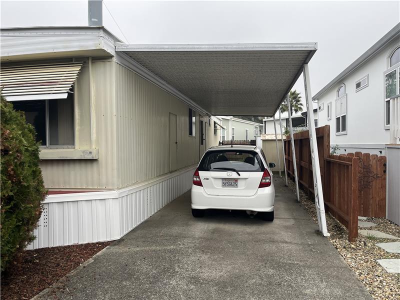 Street View / Carport