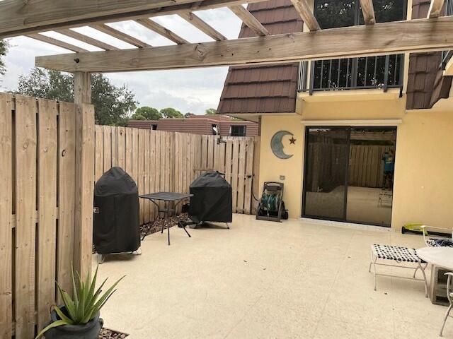 1820 18th Ln