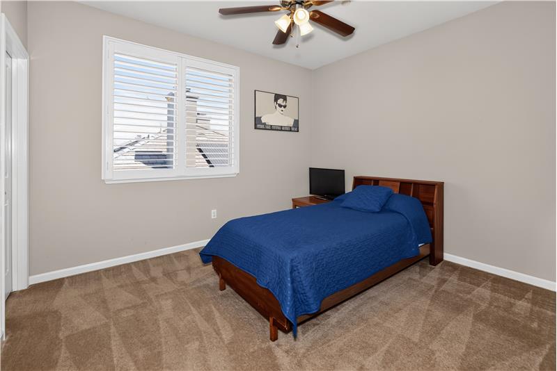 
                            Property Image 64