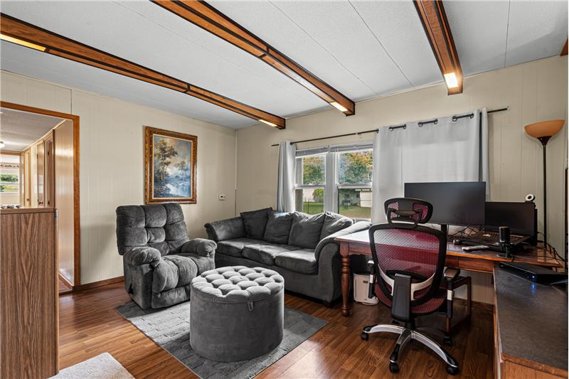 
                            Property Image 78