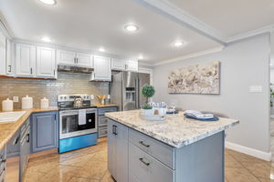 Stainless Steel Appliances!