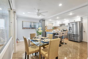 Inviting, Open Kitchen & Dining Area Ideal for Entertaining Guests & Fostering Family Connection at Mealtimes!