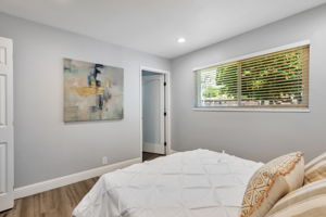 Stylish Laminate Flooring in Bedrooms!