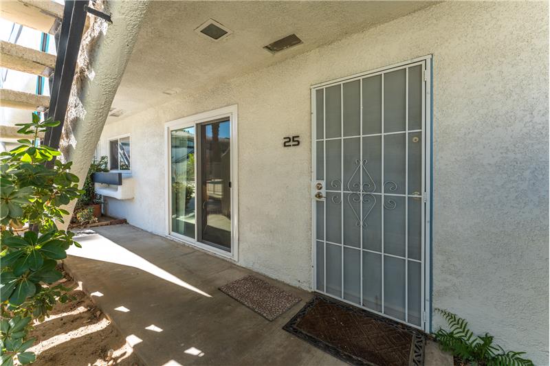Entry Door with Sturdy Metal Screen Door