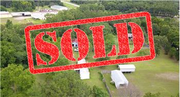 Primary listing photos for listing ID 641539