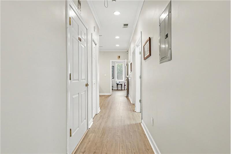 1913-#201 JN Pease Place