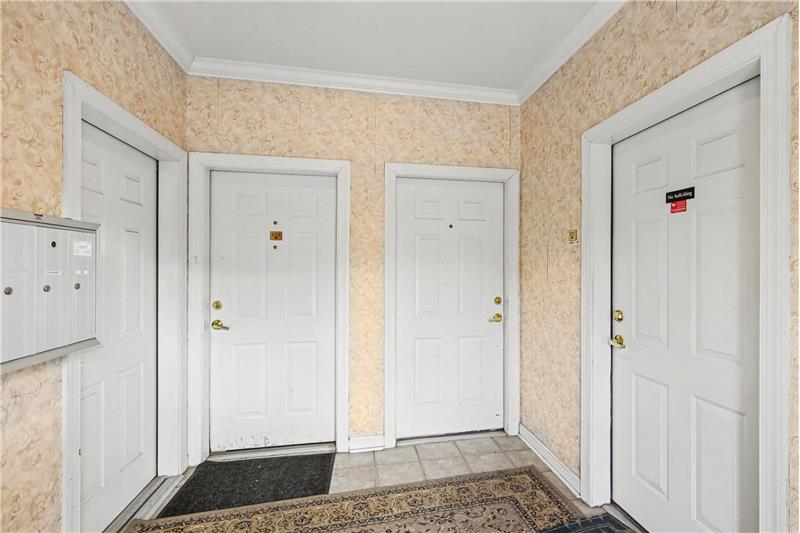 1913-#201 JN Pease Place