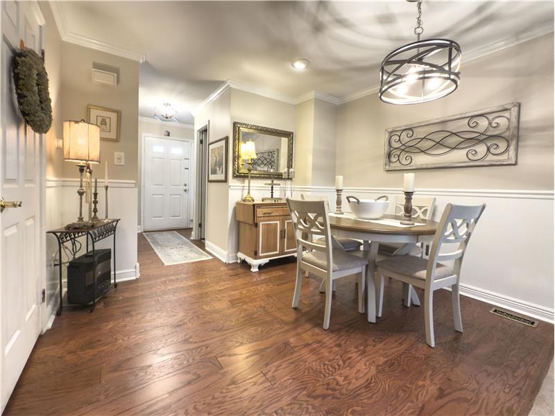1914 Yorktown South - Dining Room
