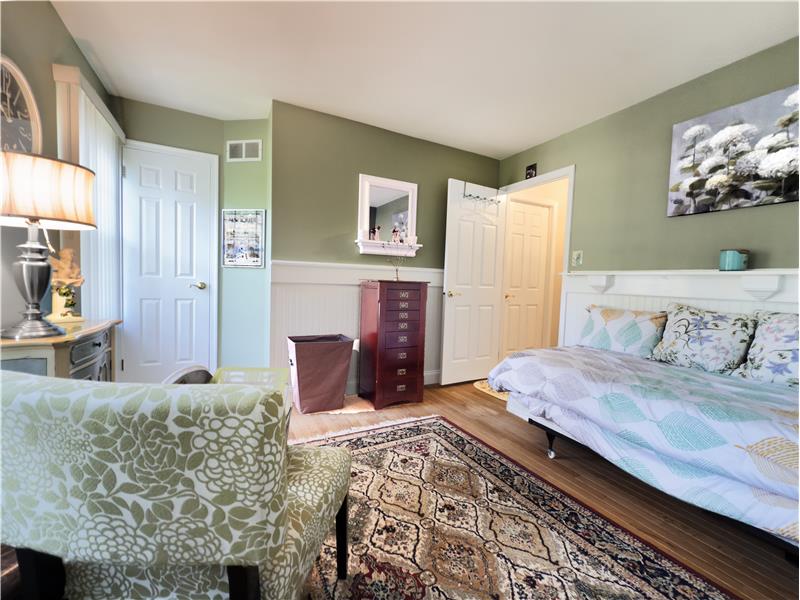 1914 Yorktown South - Bedroom 2