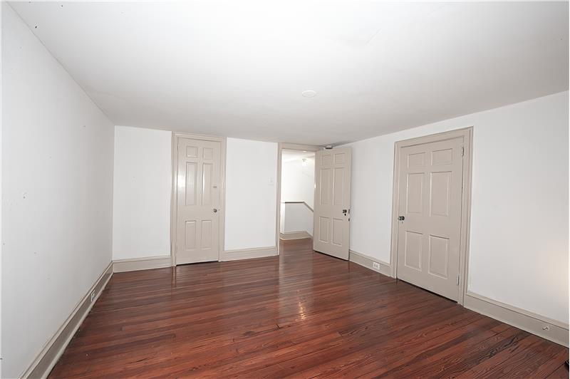 195 Midfield - Bedroom 4