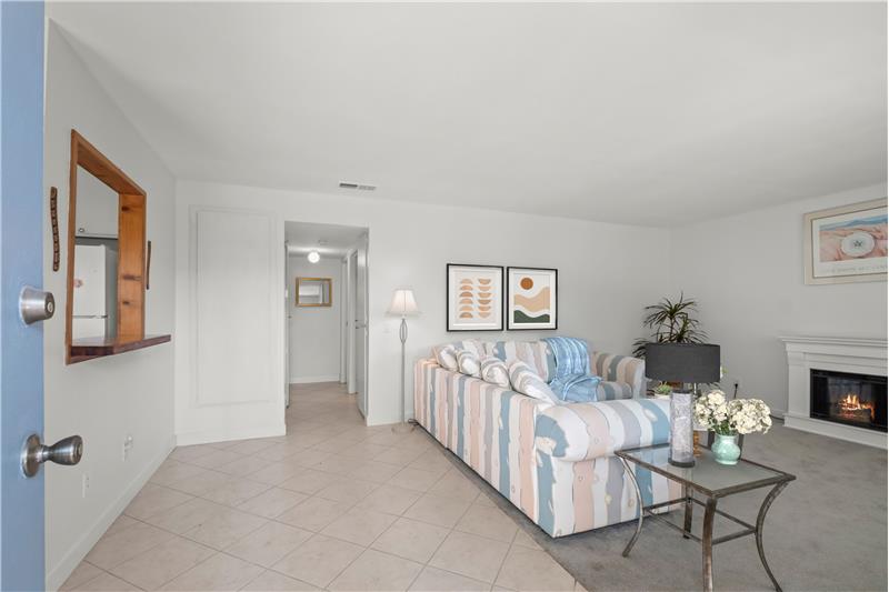 Living room looking toward Bedrooms