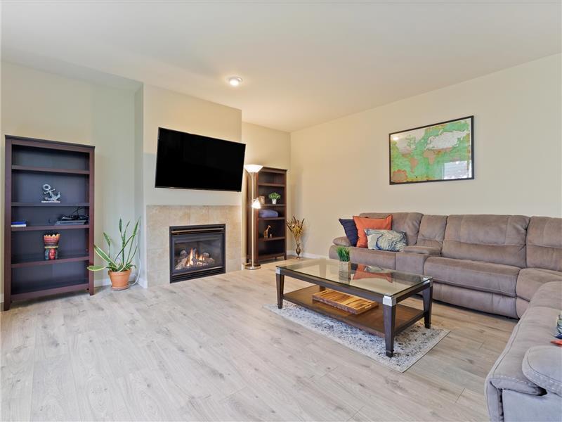 Cozy gas fireplace.