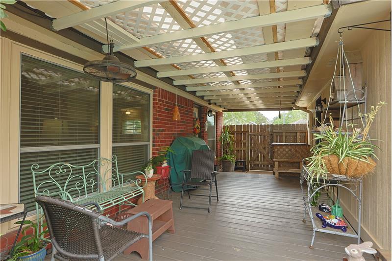 
                            Property Image 30