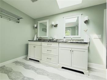 Full Bathroom Vanity