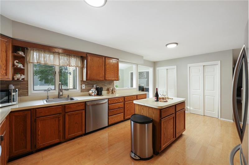 
                            Property Image 24