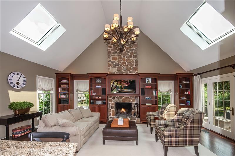 2 Ringneck Lane, Wayne, PA 19087 Family Room with Skylights