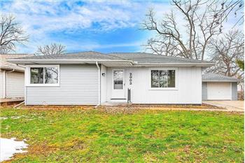Primary listing photos for listing ID 649570