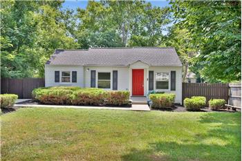 Primary listing photos for listing ID 649597