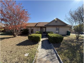 202 Spur Dr, Copperas Cove, TX