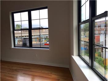 Primary listing photos for listing ID 580976