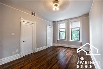 Primary listing photos for listing ID 643175