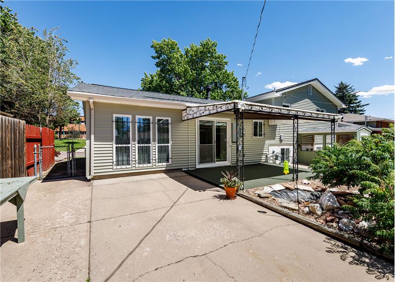 
                            Property Image 38