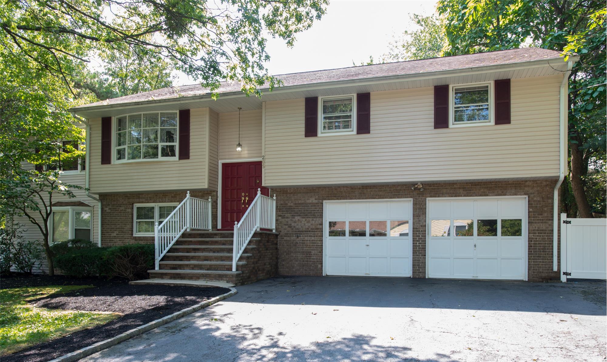 205 Garfield St., Berkeley Heights, NJ 07922 MLS 3578028 By Johanna