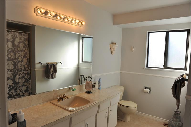 Main Bathroom