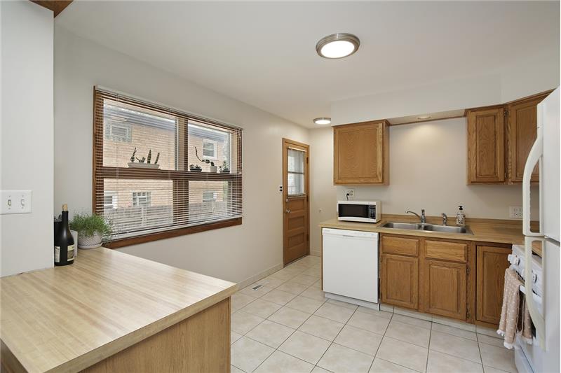 Property pictures of Under Contract 210 Hibbard Road, Wilmette, IL