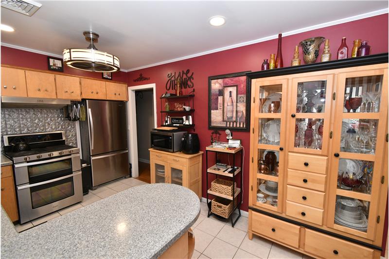 
                            Property Image 6